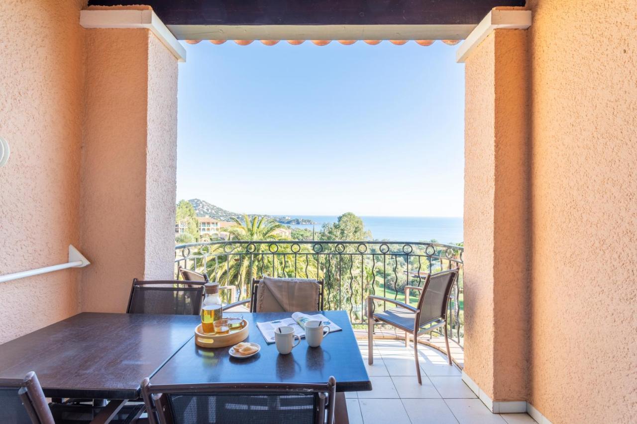 Village Pierre & Vacances Cap Esterel - Saint Raphael Village Esterno foto